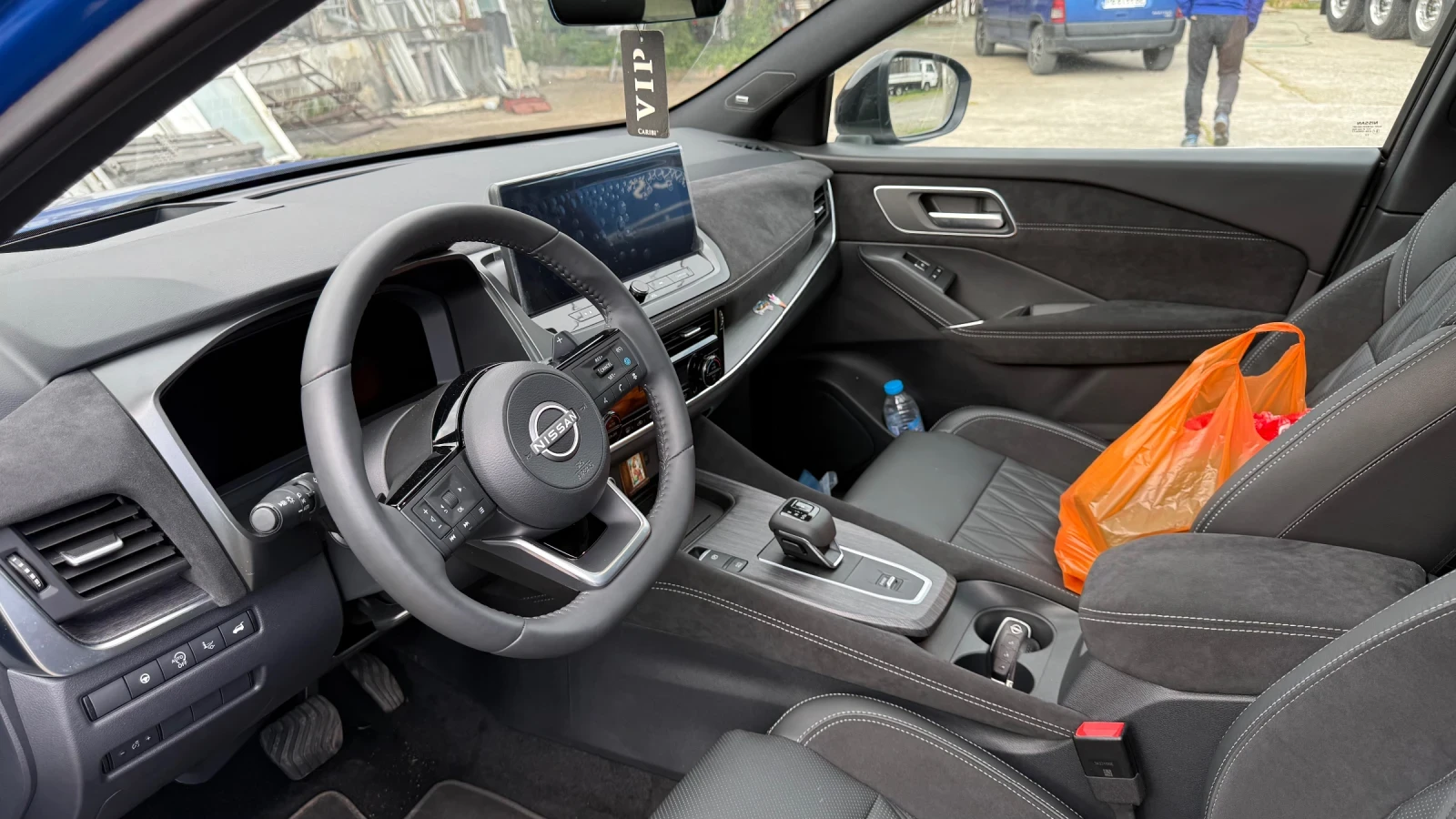 Nissan Qashqai TEKNA Pluse 2 tones , снимка 11 - Автомобили и джипове - 54151682