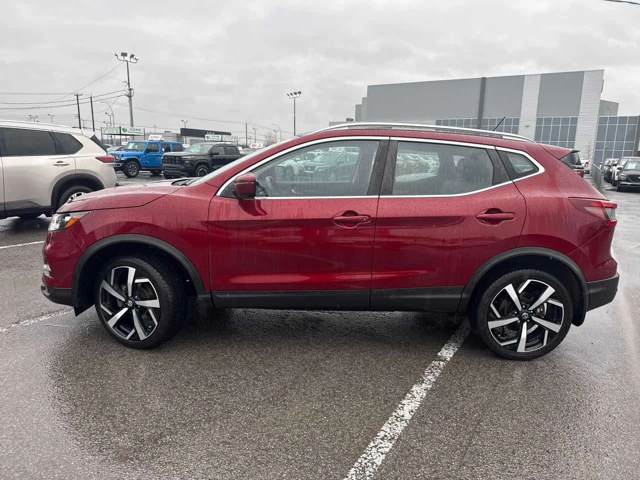 Nissan Qashqai * AWD SL CVT * 2 �����* PANO* KEYLESS* �������*  | Mobile.bg � ����������� 2