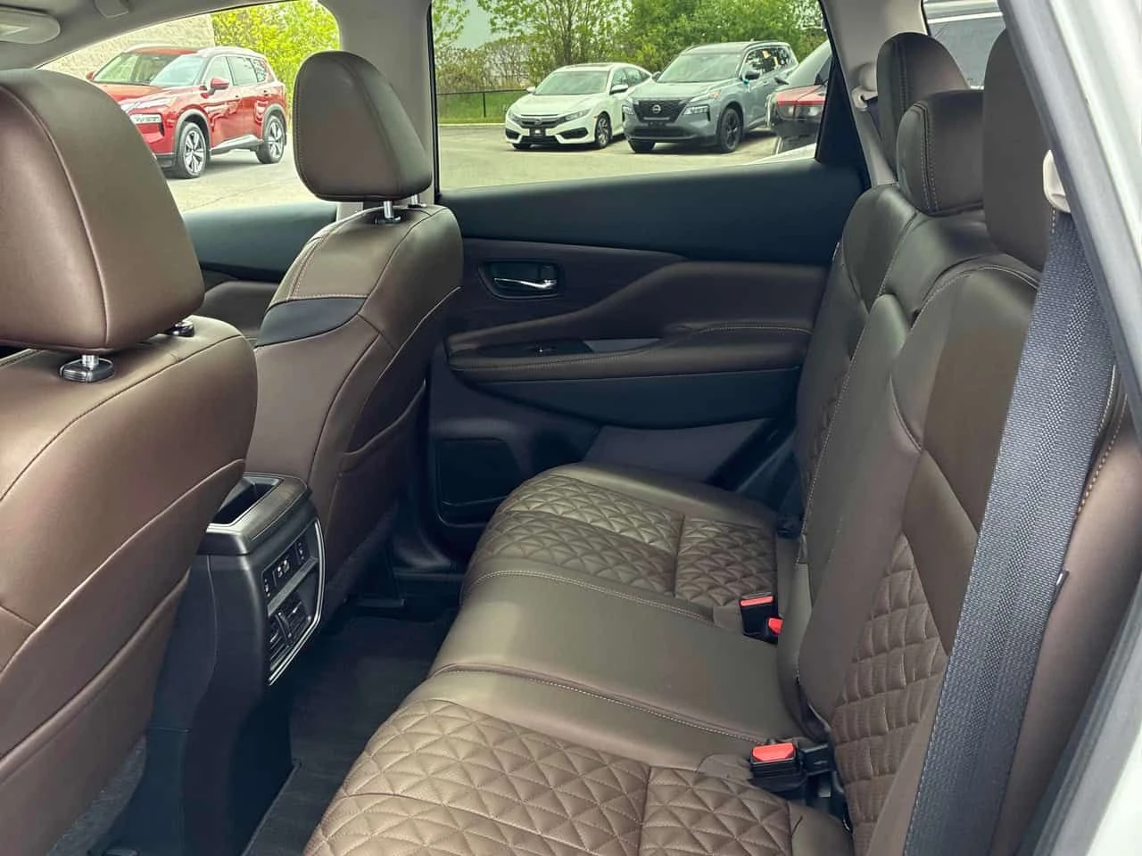 Nissan Murano * Platinum * АВТОКРЕДИТ БЕЗ ПЪРВОНАЧАЛНА ВНОСКА* , снимка 12 - Автомобили и джипове - 54837192