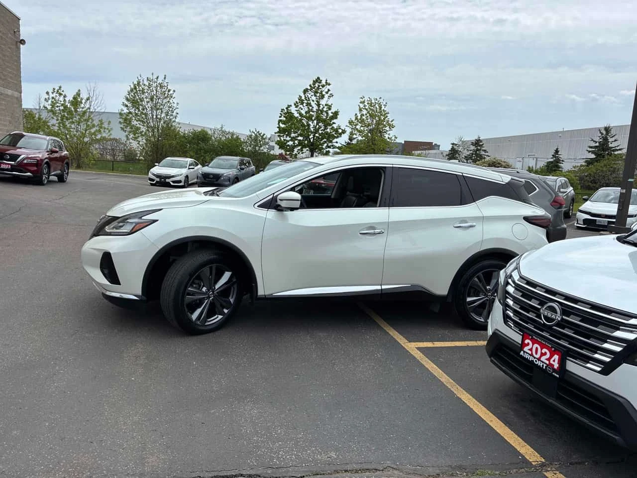 Nissan Murano * Platinum * АВТОКРЕДИТ БЕЗ ПЪРВОНАЧАЛНА ВНОСКА* , снимка 2 - Автомобили и джипове - 54837192