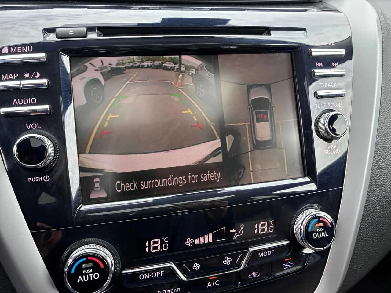 Nissan Murano * Platinum * АВТОКРЕДИТ БЕЗ ПЪРВОНАЧАЛНА ВНОСКА* , снимка 14 - Автомобили и джипове - 54837192