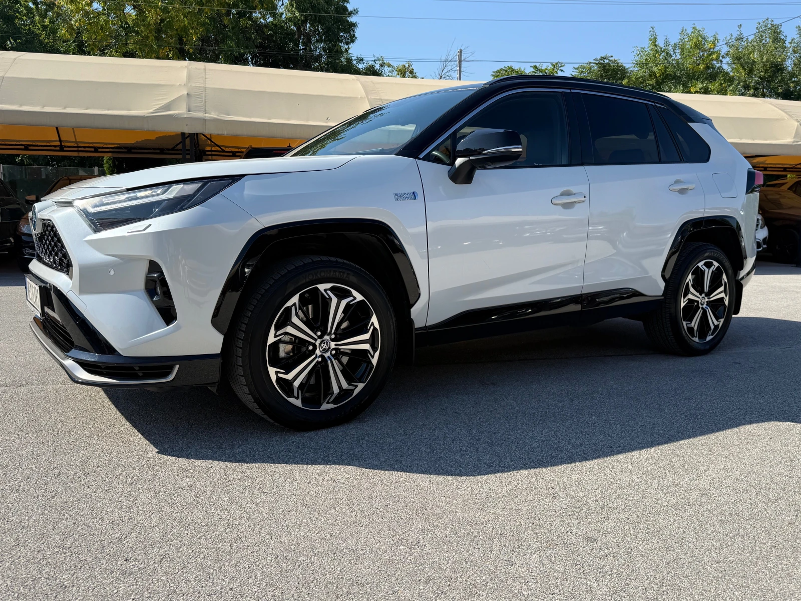 Toyota Rav4 2.5 PHEV 4x4 !КАТО НОВА!, снимка 6 - Автомобили и джипове - 55537106