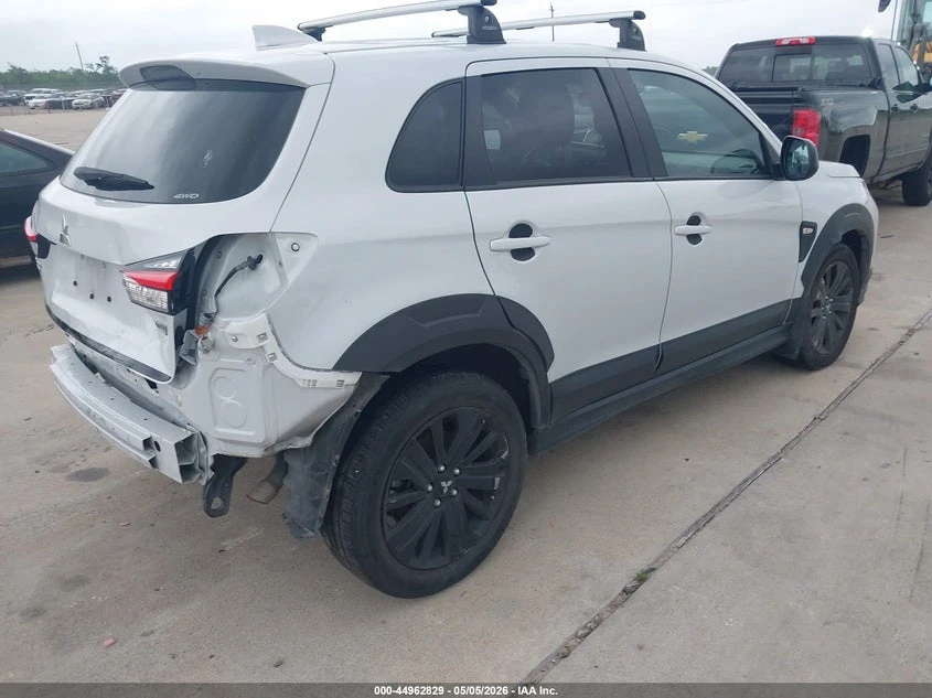 Mitsubishi Outlander 2.0l Sport, снимка 4 - Автомобили и джипове - 55570265