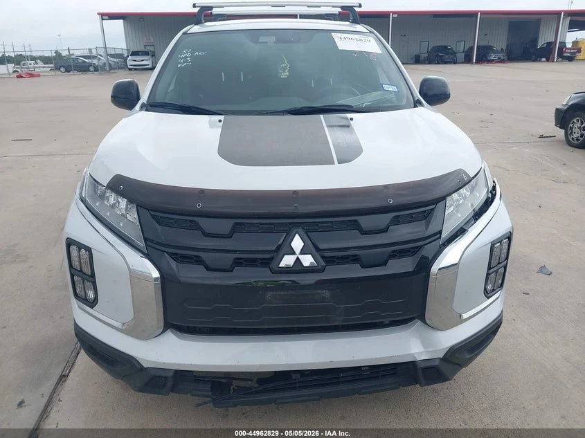 Mitsubishi Outlander 2.0l Sport, снимка 12 - Автомобили и джипове - 55570265
