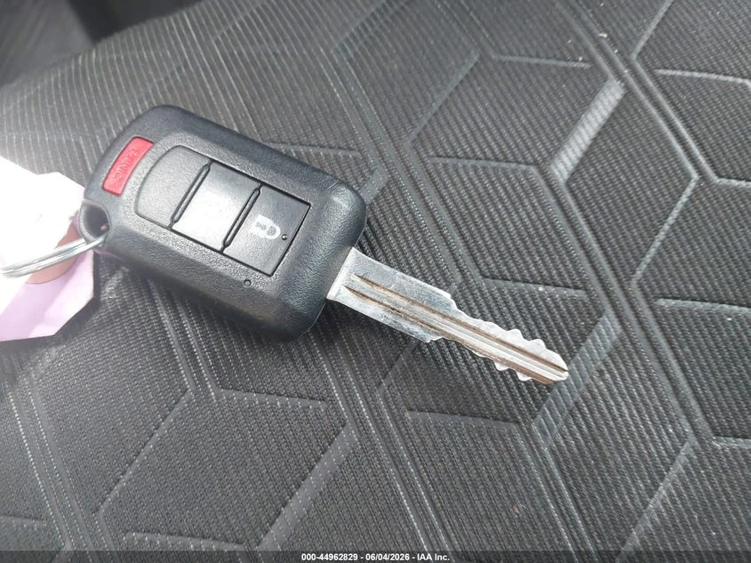 Mitsubishi Outlander 2.0l Sport, снимка 11 - Автомобили и джипове - 55570265