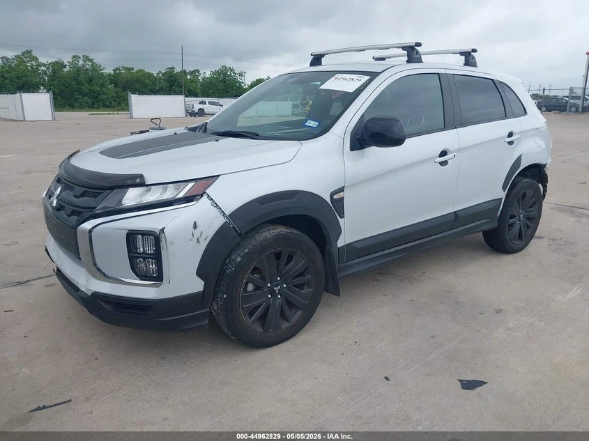 Mitsubishi Outlander 2.0l Sport, снимка 2 - Автомобили и джипове - 55570265