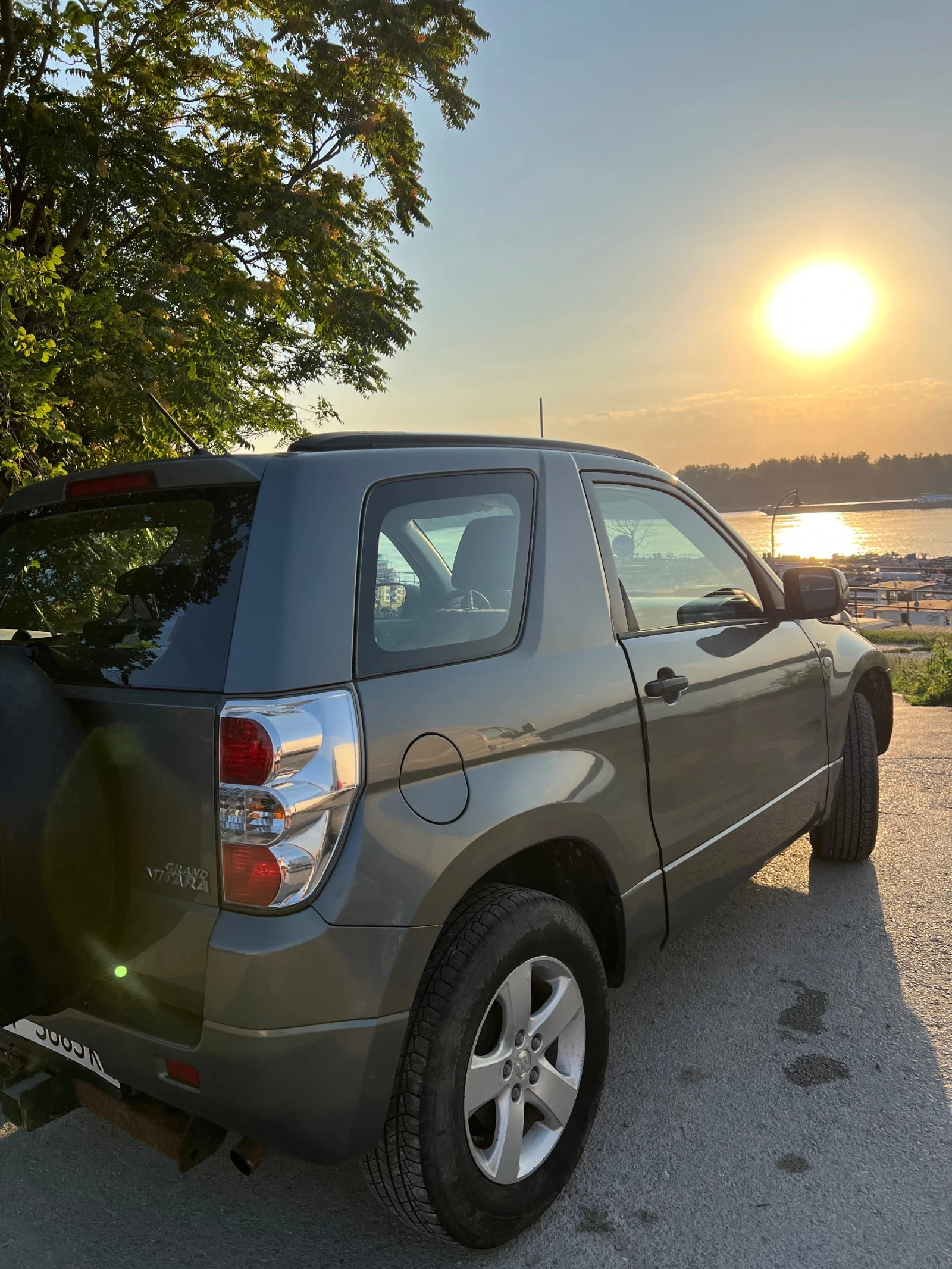 Suzuki Grand vitara, снимка 4 - Автомобили и джипове - 55598485
