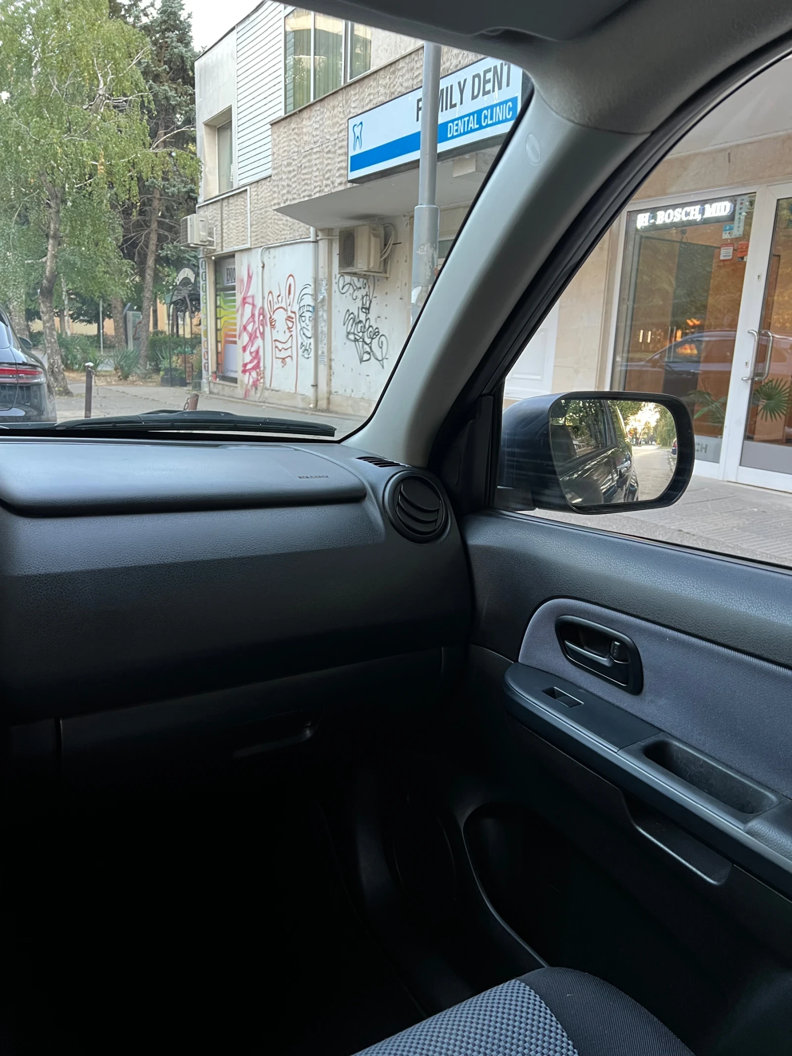 Suzuki Grand vitara, снимка 11 - Автомобили и джипове - 55598485