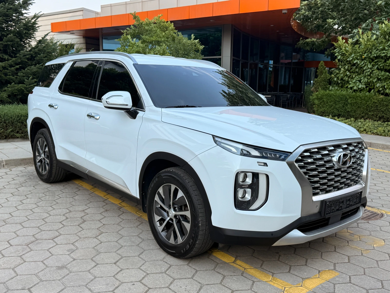 Hyundai Palisade 2.2CRDI* 4WD* 6+ 1* PRESTIGE* , снимка 3 - Автомобили и джипове - 55727221