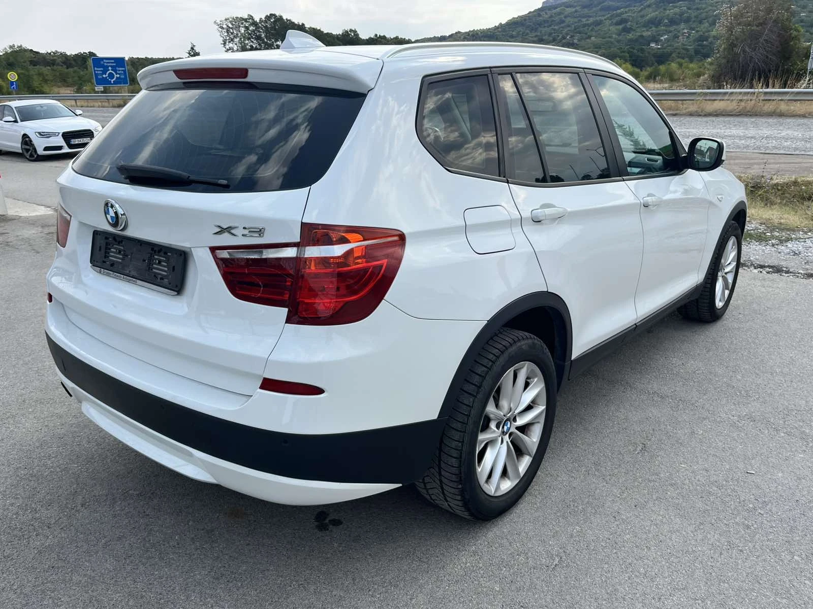 BMW X3 2.0d 143кс EURO 5B NAVI КОЖА ВНОС ИТАЛИЯ, снимка 4 - Автомобили и джипове - 55789162