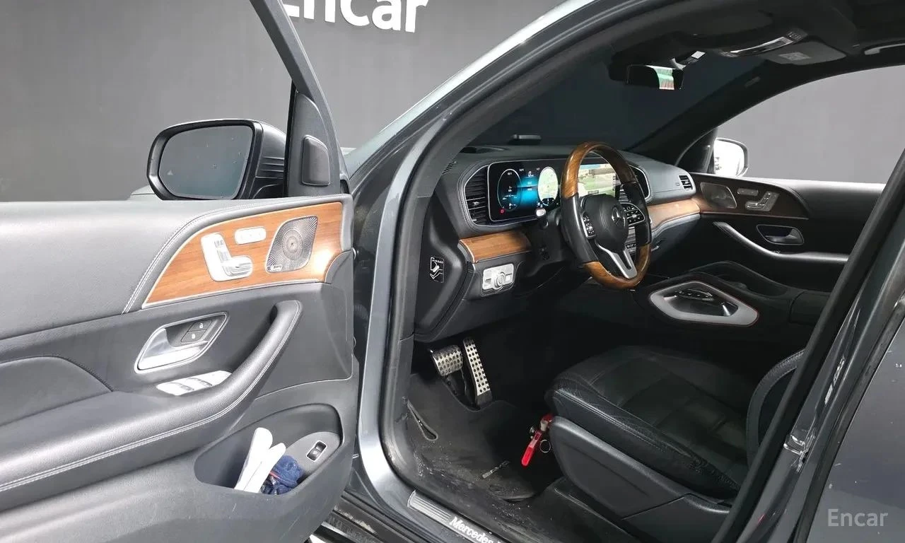 Mercedes-Benz GLS 400, снимка 6 - Автомобили и джипове - 56712065