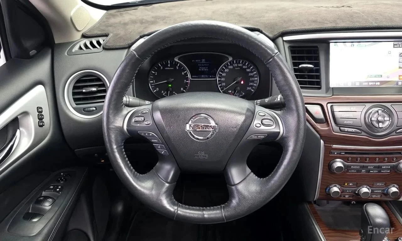 Nissan Pathfinder, снимка 13 - Автомобили и джипове - 56726838