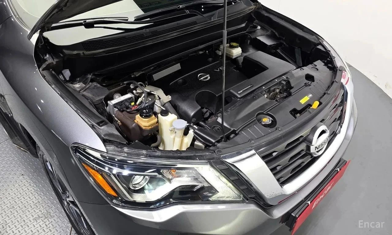 Nissan Pathfinder, снимка 6 - Автомобили и джипове - 56726838