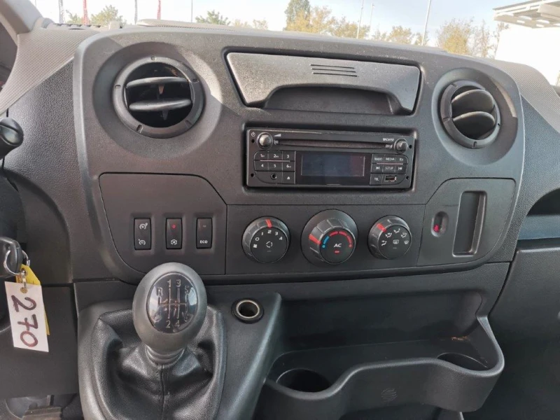 Renault Master 2.3dci, снимка 7 - Бусове и автобуси - 51918150