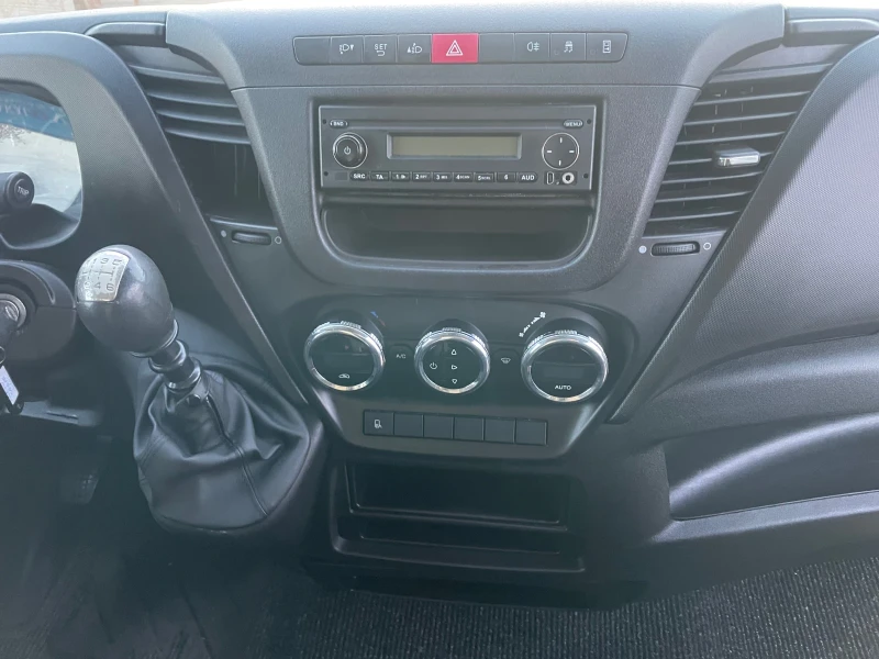 Iveco Daily 35-150//3.0D//MAXI//XXL, снимка 8 - Бусове и автобуси - 52810071