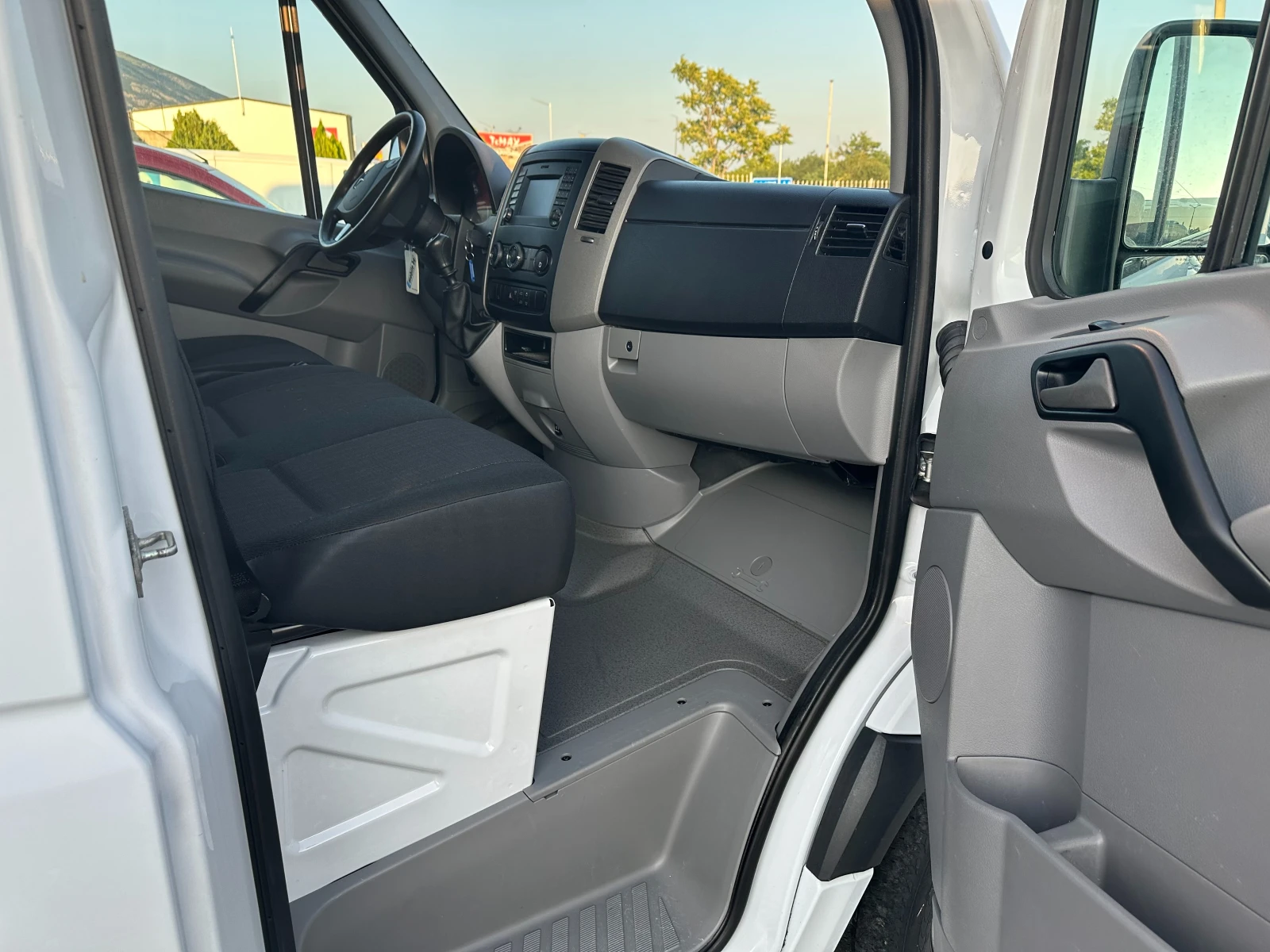 Mercedes-Benz Sprinter 316 klimatronik/navi/xenon/kamera/full - изображение 8