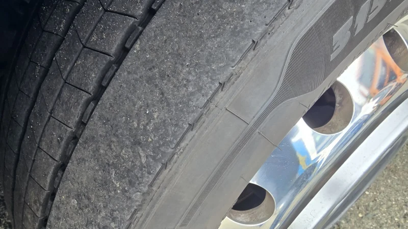 Man Tgx 18.460 / мега / вдигащ лафет / евро 6, снимка 17 - Камиони - 52038598