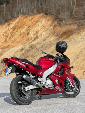 Обява за продажба на Yamaha Yzf Моторът е за категория А2 ~4 500 лв. - изображение 1