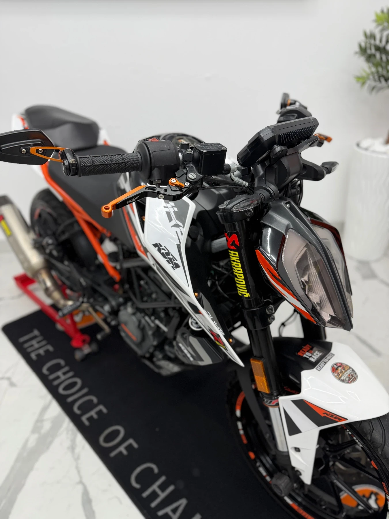 Ktm Duke 125 Akrapovic /ABS /LED /A1 ��������� /����������� | Mobile.bg � ����������� 5