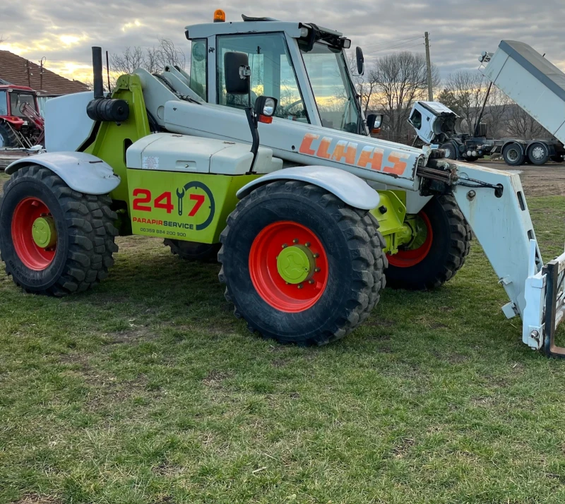 Телескопичен товарач Claas Ranger 960, снимка 4 - Селскостопанска техника - 48898975