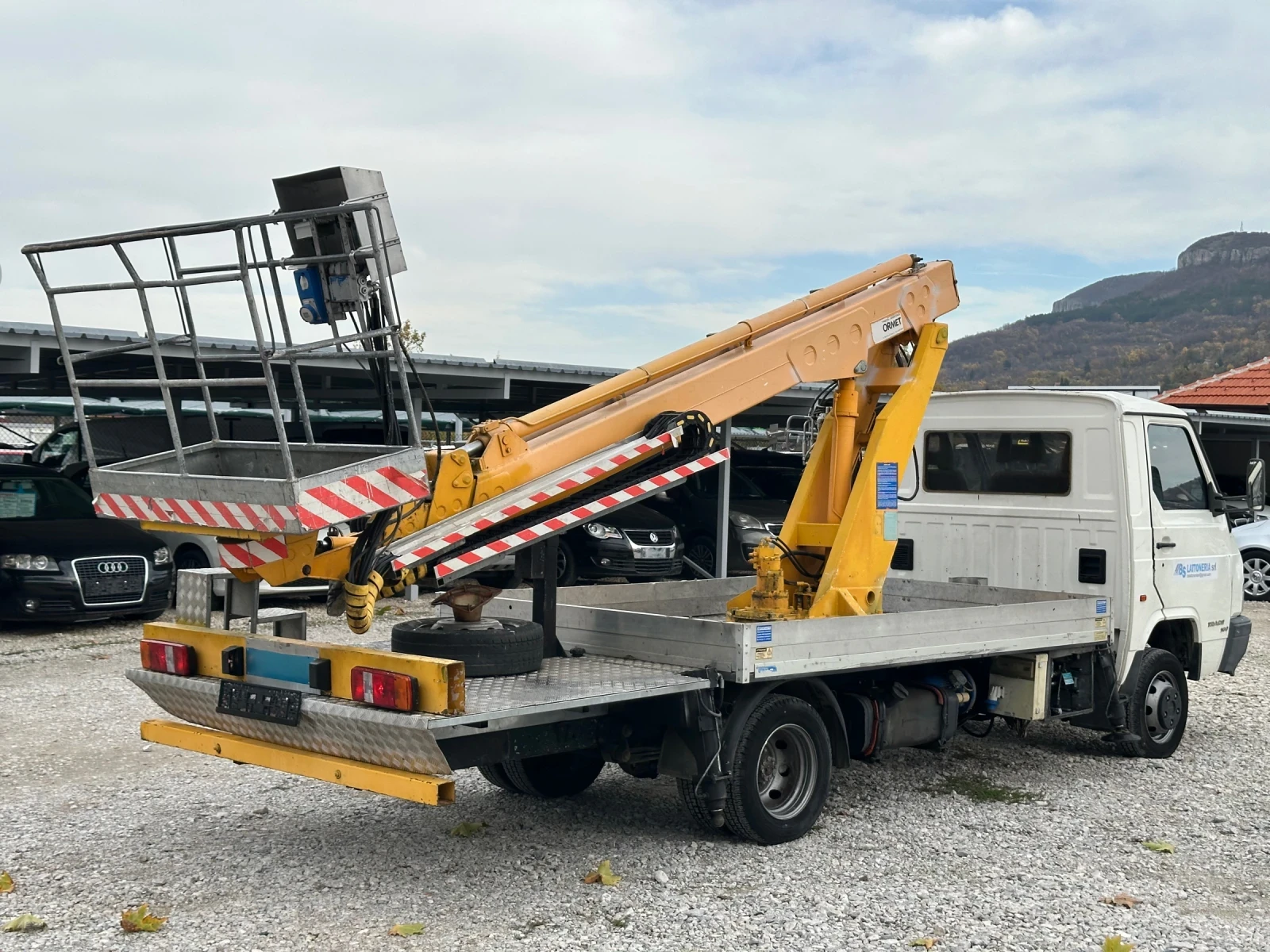  Nissan TRADE 3.5 | Mobile.bg   4