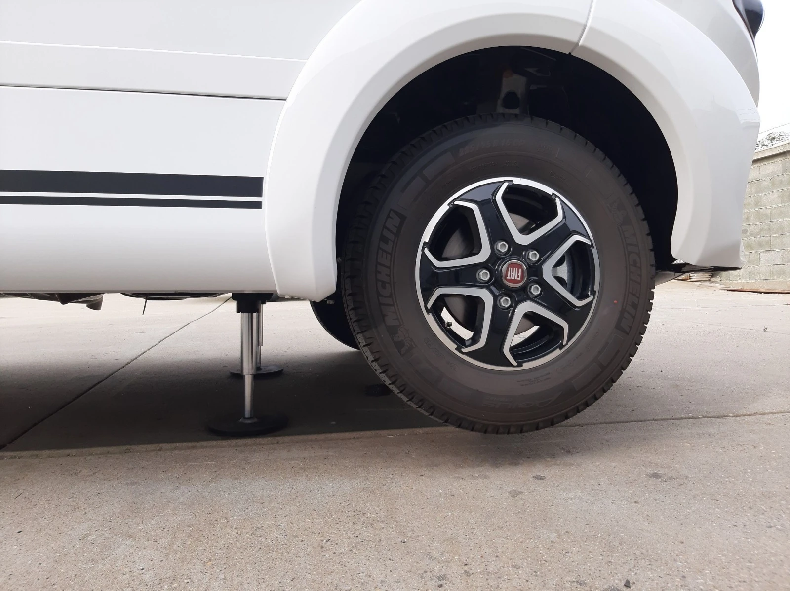  Laika ECOVIP H3110    4500.km | Mobile.bg   13