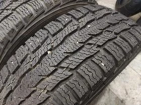 Гуми Зимни 205/65R16, снимка 1