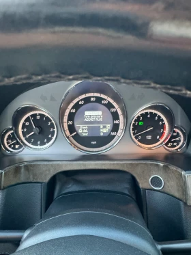 Mercedes-Benz E 500 AMG ГАЗ, снимка 9
