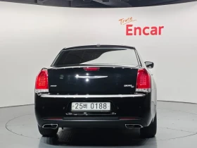 Chrysler 300c, снимка 4