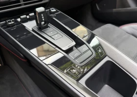 Porsche 911 Targa 4 GTS, снимка 8