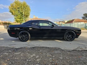 Dodge Challenger 3.6 V6 320к.с.SXT+ Black TOP, снимка 8