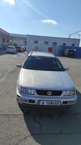 VW Passat 1.6/101 к.с. Бензин/газ, снимка 1