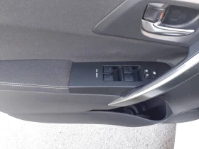 Toyota Auris  2, 0 D4D NAVI KEY LESS GO KAMERA TEMPOMAT | Mobile.bg    15
