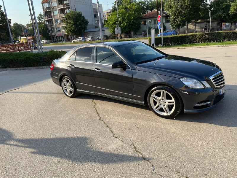 Mercedes-Benz E 350 306hp НА ЗАДНО!!, снимка 3 - Автомобили и джипове - 46789699