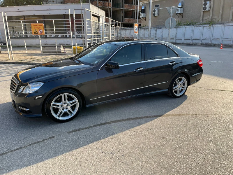 Mercedes-Benz E 350 306hp НА ЗАДНО!!, снимка 4 - Автомобили и джипове - 46789699