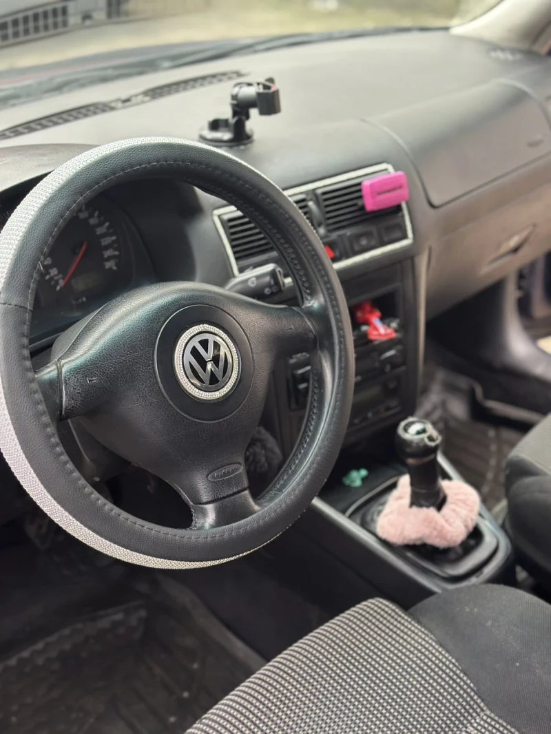 VW Golf, снимка 6 - Автомобили и джипове - 48999587