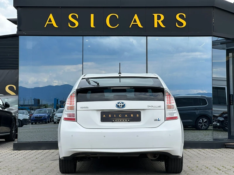 Toyota Prius / 1.8I / 136 HP / ACTIVE / HYBRID / , снимка 4 - Автомобили и джипове - 50524389