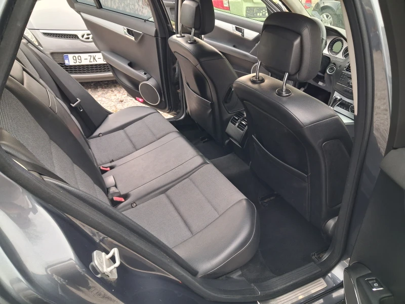 Mercedes-Benz C 220 2.2cdi* 646мотор* Автомат, снимка 12 - Автомобили и джипове - 52500000