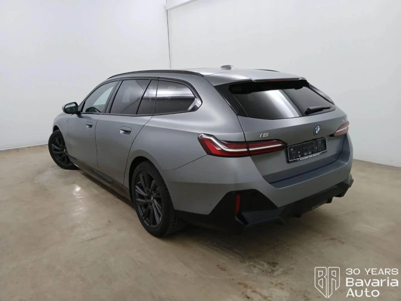 BMW i5 40 eDrive Touring M Sport Paket, снимка 2 - Автомобили и джипове - 53287575