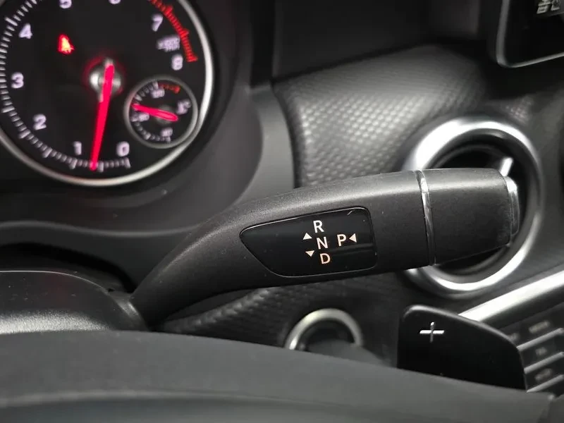 Mercedes-Benz A 200 2.0, снимка 9 - Автомобили и джипове - 54279078