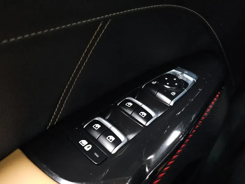 Kia K5 2.0 SIGNATURE, снимка 12 - Автомобили и джипове - 55290937