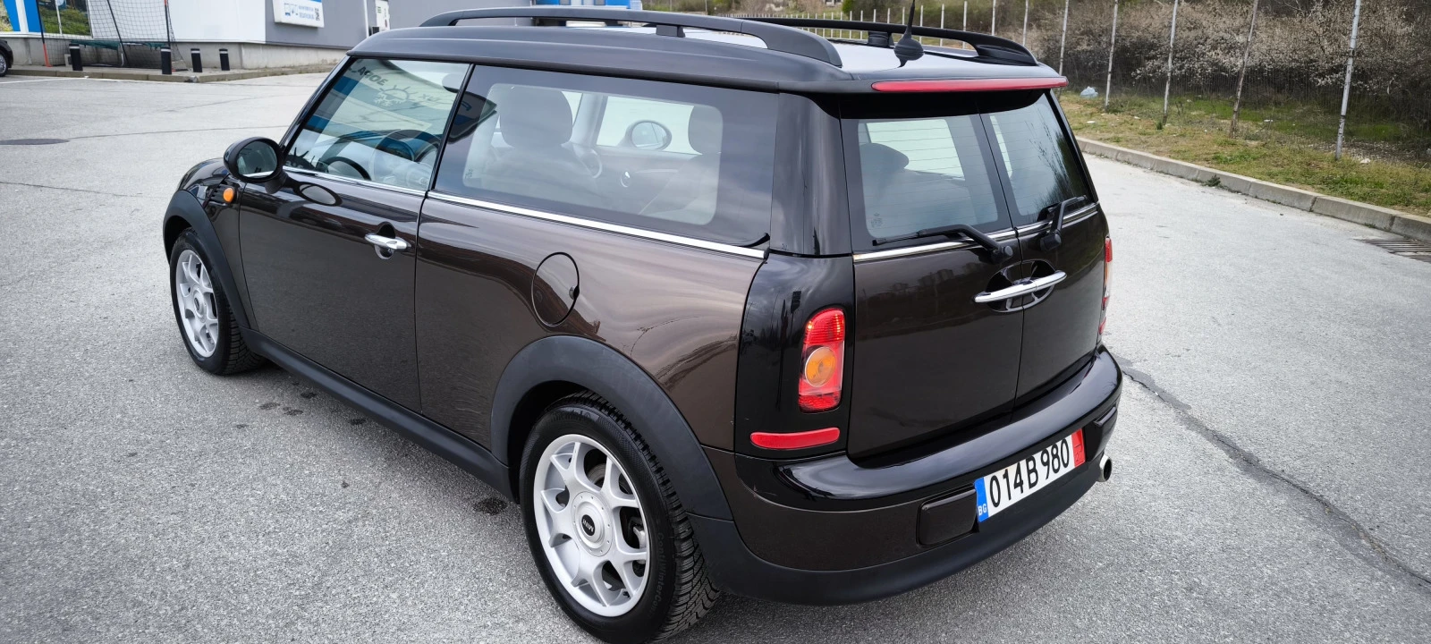 Mini Clubman 1, 6i 120кс ПАНОРАМА ШВЕЙЦАРИЯ - изображение 5