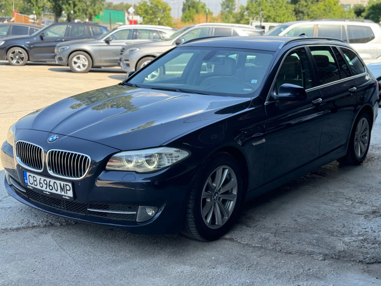 BMW 535 КАМЕРА / ПОДГРЕВ / КОЖА / 313 к.с - изображение 2