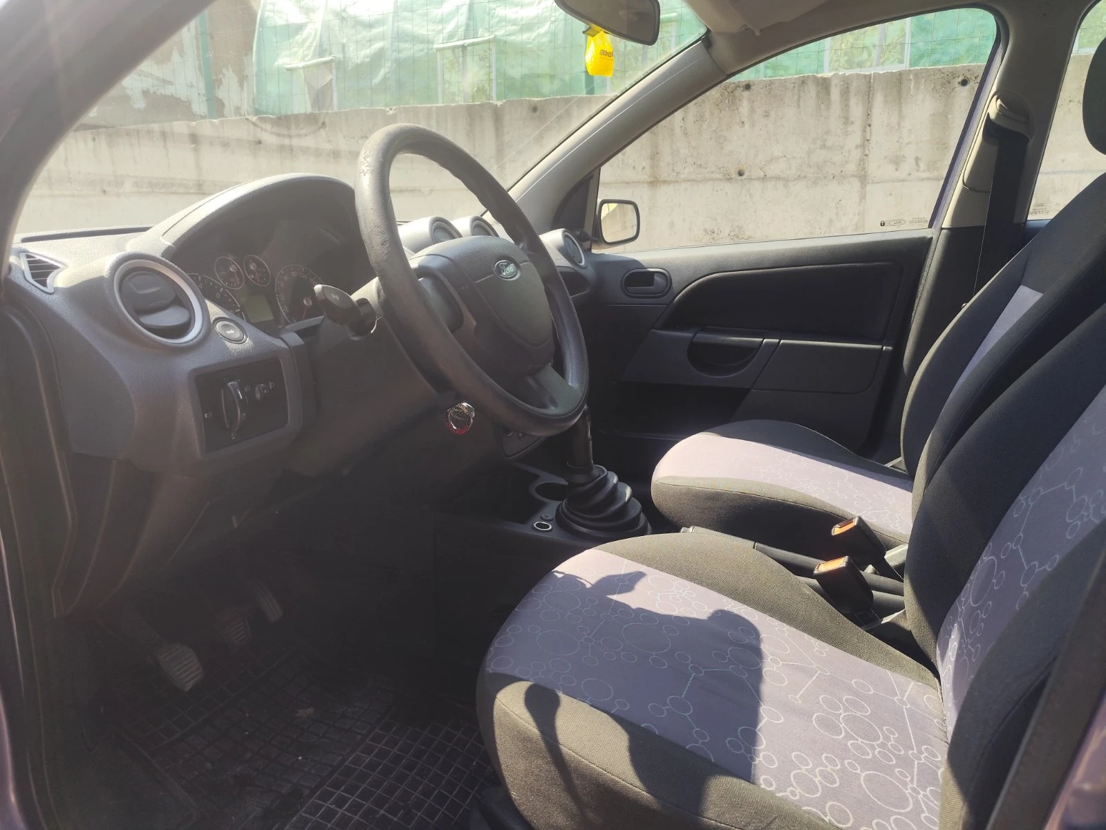 Ford Fiesta  - изображение 7