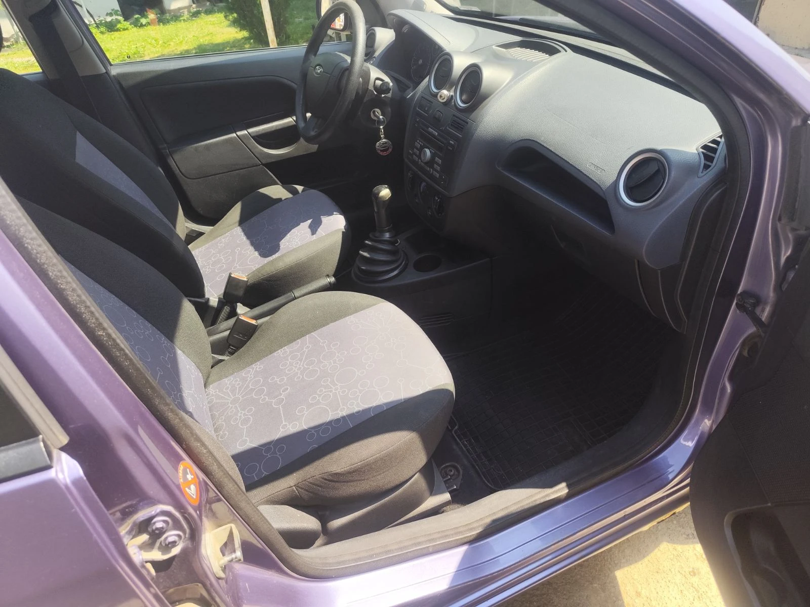 Ford Fiesta  - изображение 8