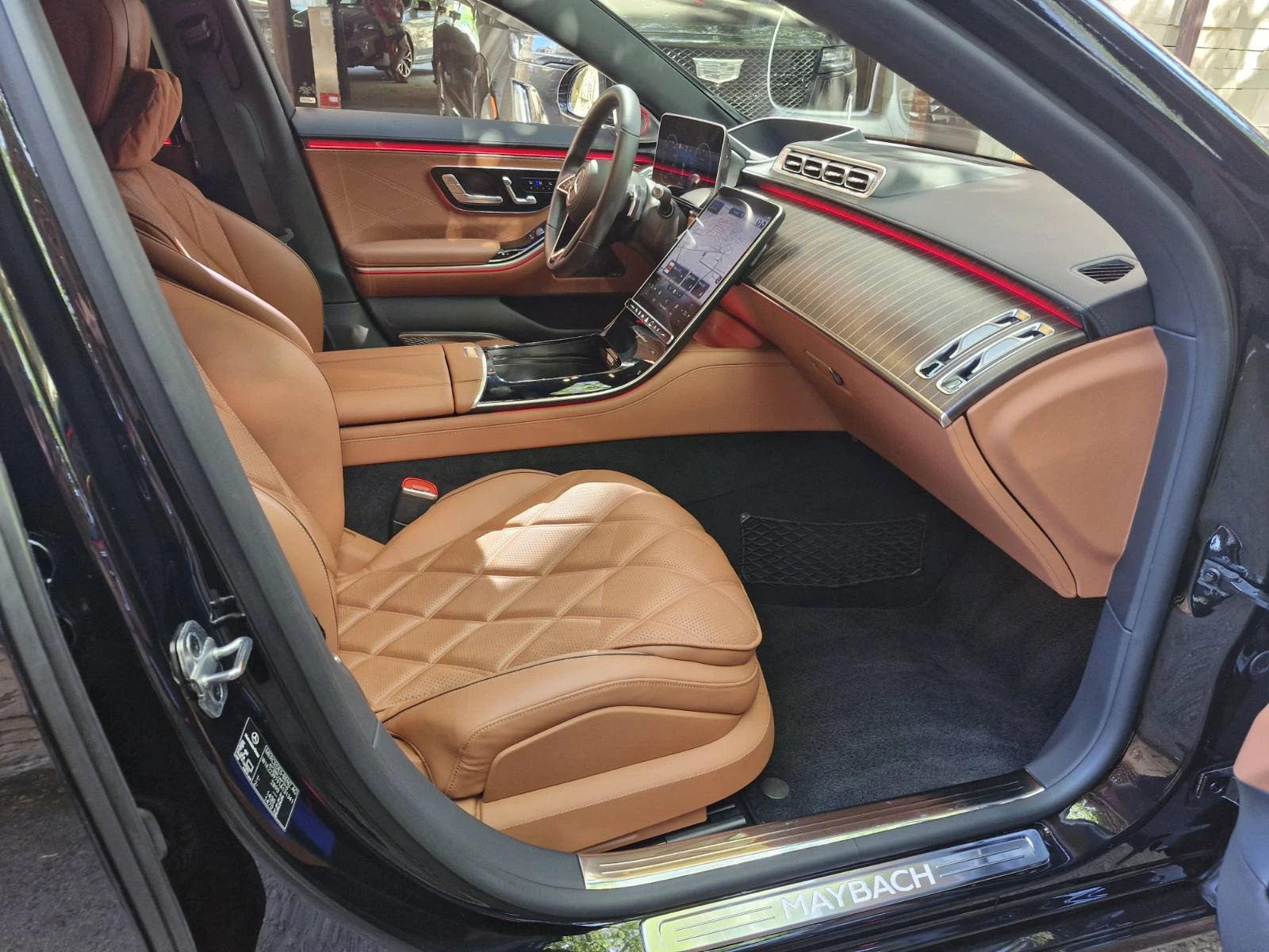 Mercedes-Benz S 680 Maybach 4M FULL Гаранция  - изображение 8