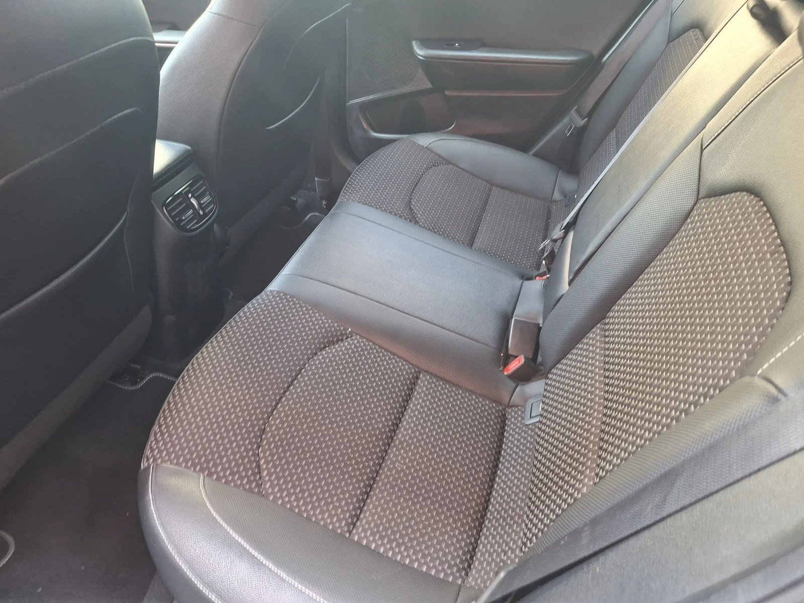 Kia Ceed SW 1.0 T-GDI Dynamic Line - изображение 8