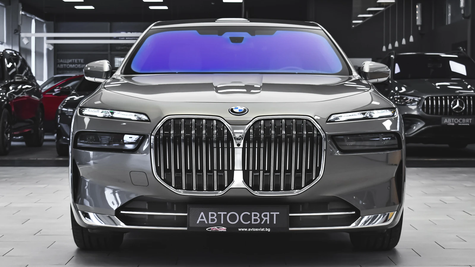 BMW 750 e xDrive Executive Lounge PHEV Sportautomatic - изображение 2