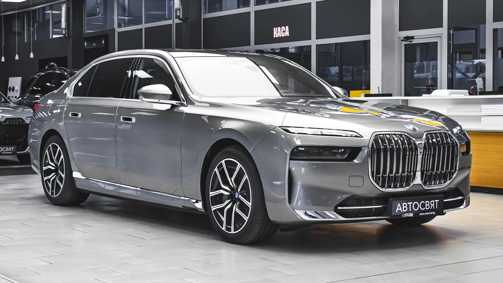 BMW 750 e xDrive Executive Lounge PHEV Sportautomatic - изображение 5