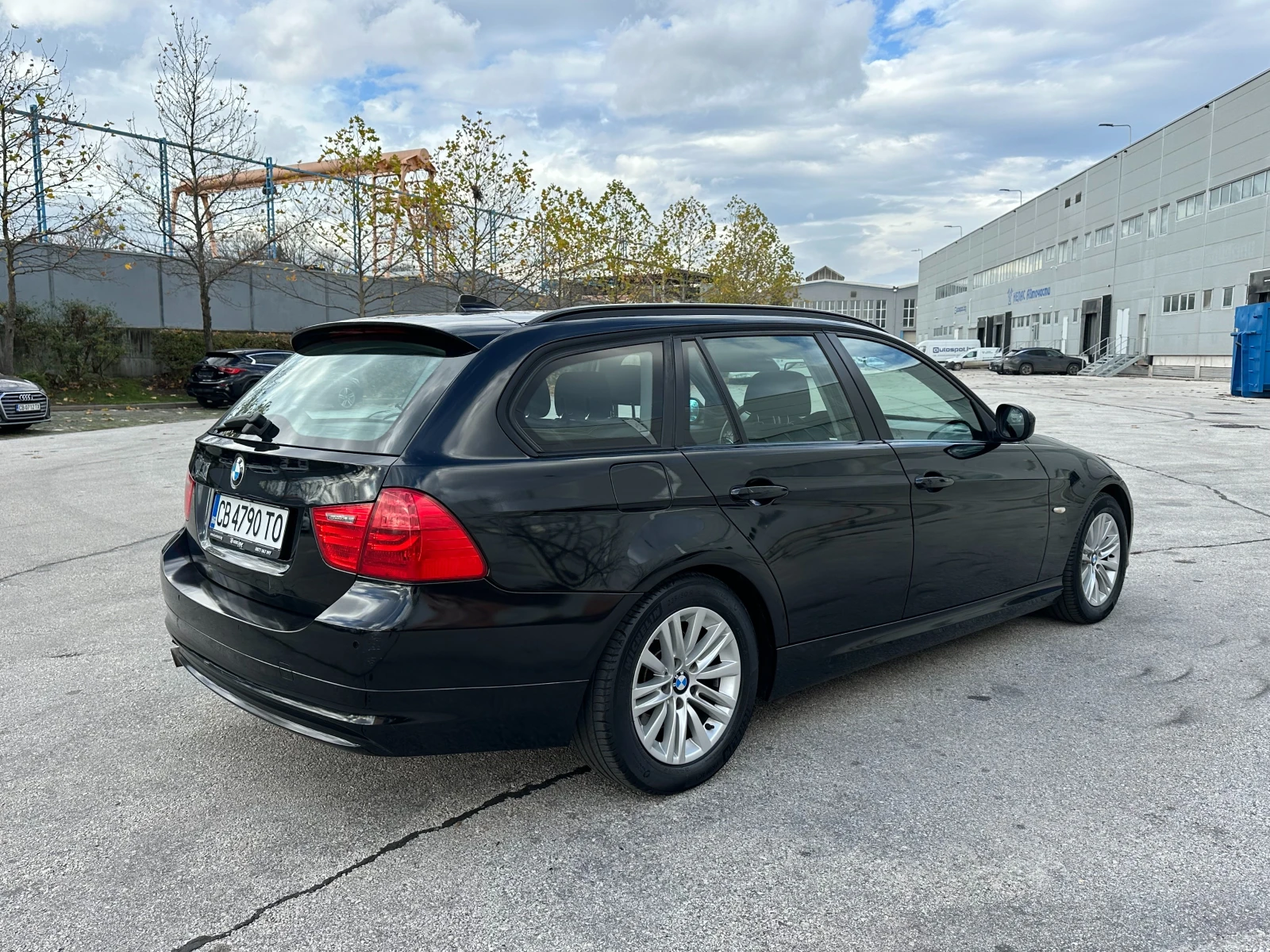 BMW 318 2.0d 143 к.с. - изображение 4